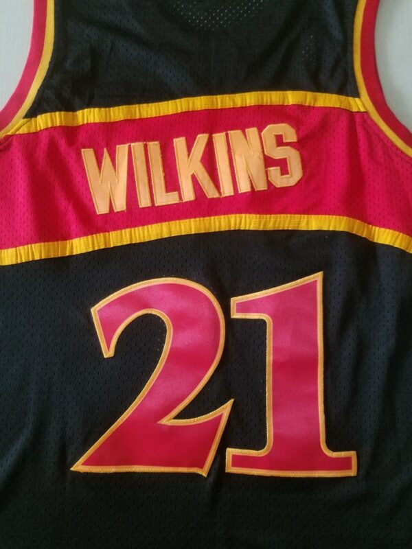 Men's Atlanta Hawks Dominique Wilkins 1986-87 Black Hardwood Classics Swingman Jersey - Image 5