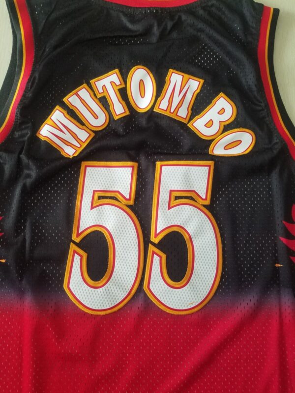 Men's Atlanta Hawks Dikembe Mutombo 1996-97 Hardwood Classics Swingman Jersey - Image 3