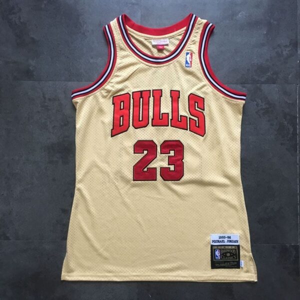 Michael Jordan Chicago Bulls Throwback Jersey - Image 2