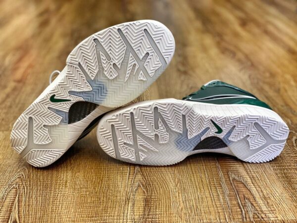 Kobe 4 Undefeated Milwaukee Bucks - Image 6