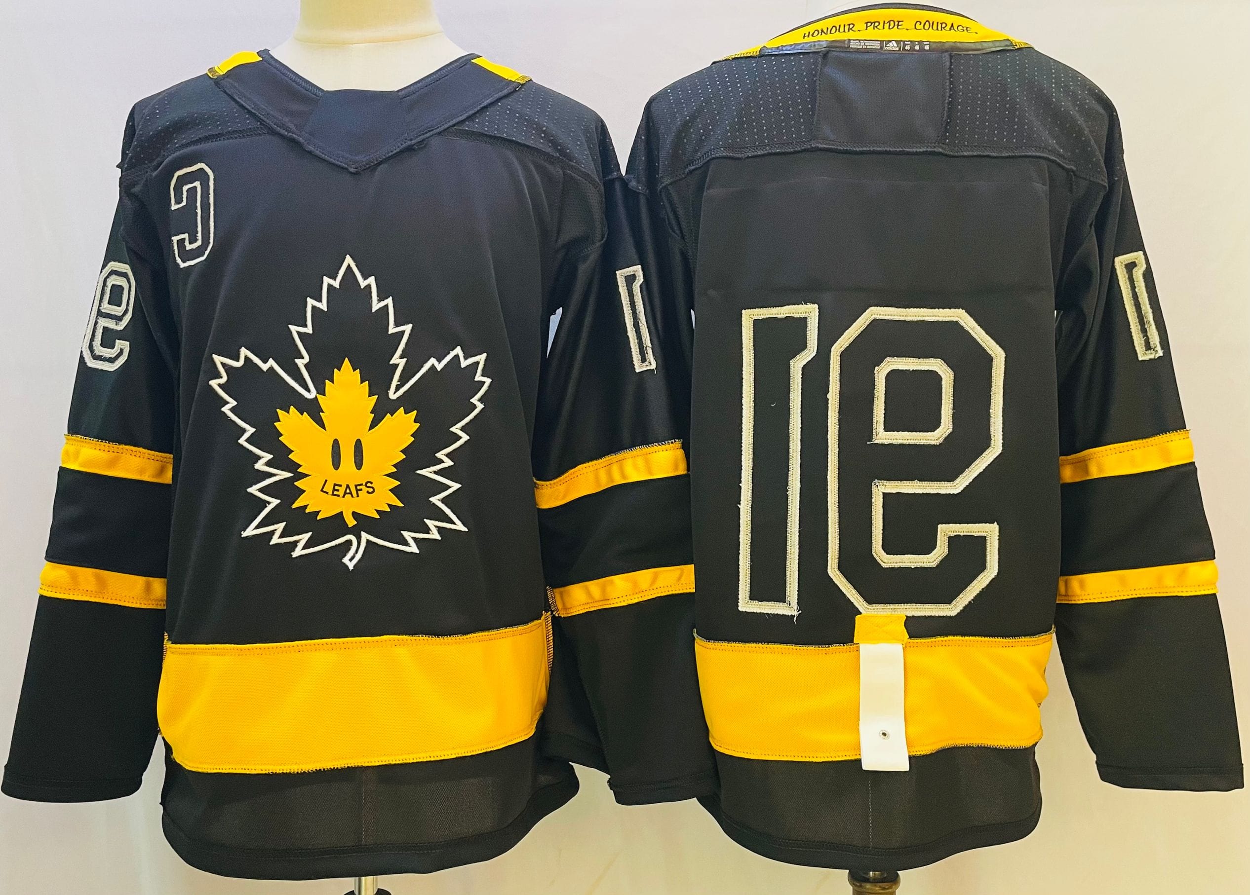 NHL Toronto Maple Leafs C # 91 Jersey