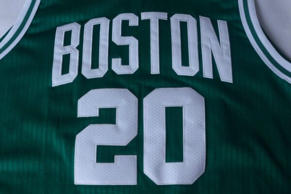 Men's Boston Celtics Gordon Hayward #20 NBA Green Replica Jersey - Image 5