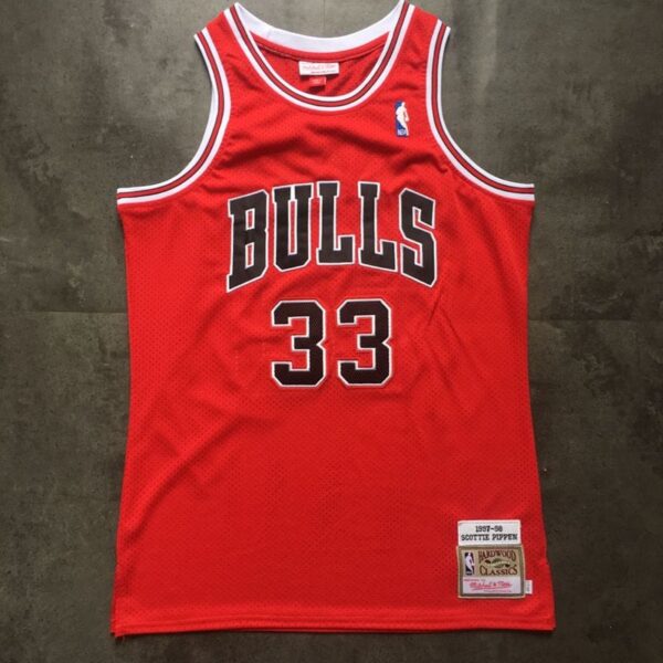 Scottie Pippen Chicago Bulls Throwback Jersey - Image 6