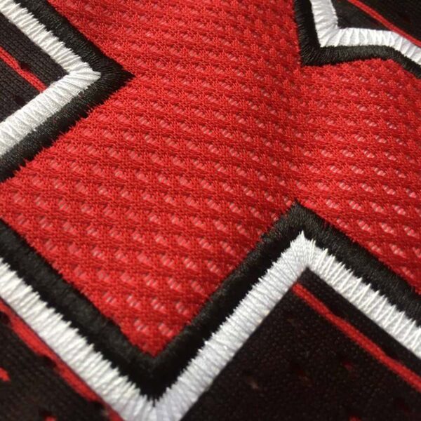 Scottie Pippen Chicago Bulls Throwback Jersey - Image 11