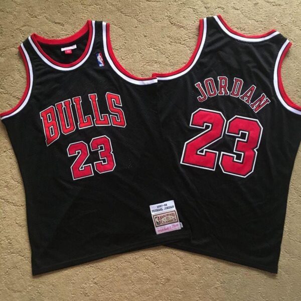 Michael Jordan Chicago Bulls Throwback Jersey - Image 2