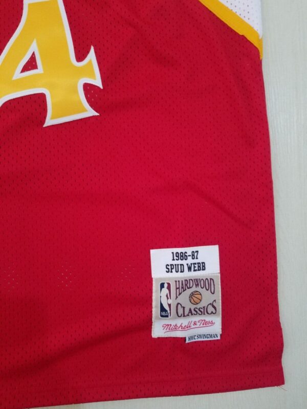 Men's Atlanta Hawks Spud Webb Red 1986-87 Hardwood Classics Swingman Jersey - Image 3