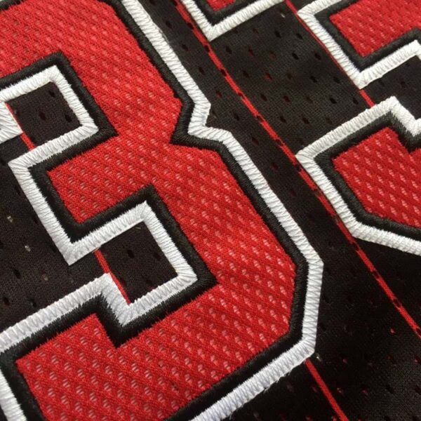 Scottie Pippen Chicago Bulls Throwback Jersey - Image 5