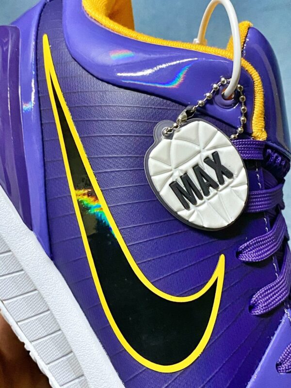 Kobe 4 Undefeated Los Angeles Lakers - Image 7