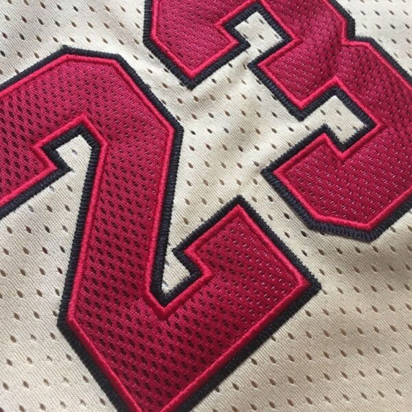 Michael Jordan Chicago Bulls Throwback Jersey - Image 4