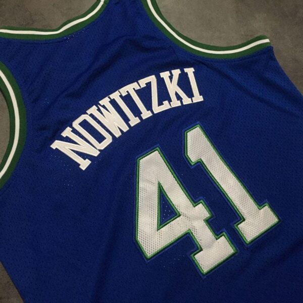 Dirk Nowitzki Dallas Mavericks Throwback Jersey - Image 3