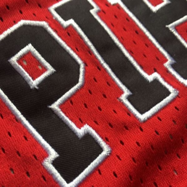 Scottie Pippen Chicago Bulls Throwback Jersey - Image 3